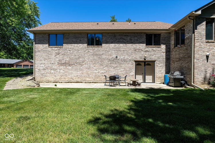 Listing Image 40
