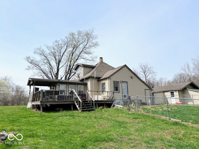 Listing Image 7