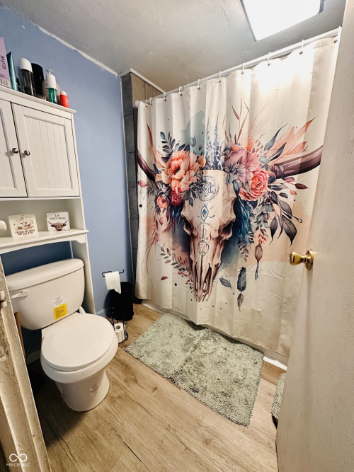 Listing Image 13