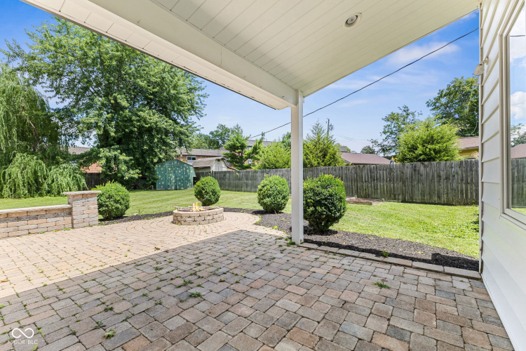 Listing Image 19