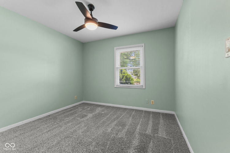Listing Image 28