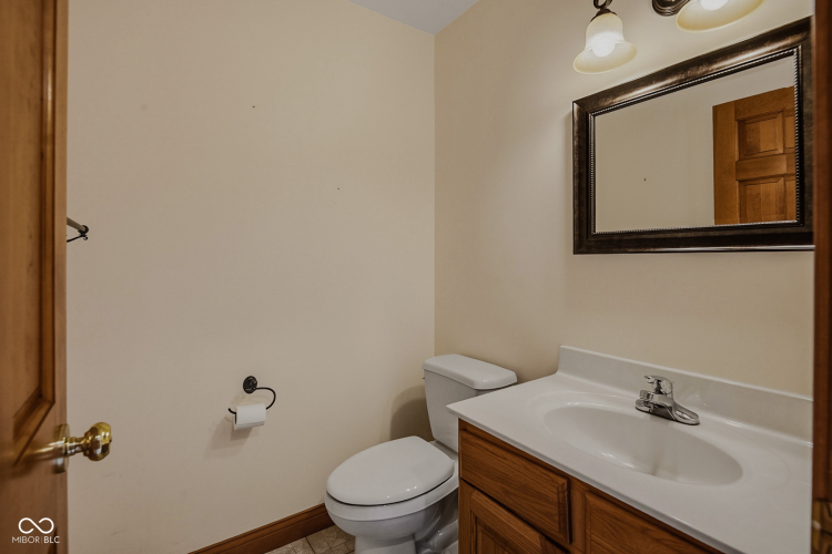 Listing Image 37