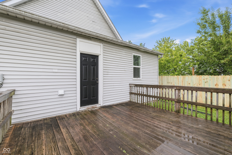 Listing Image 27