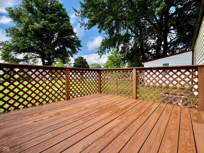 Listing Image 18