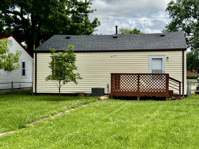 Listing Image 19