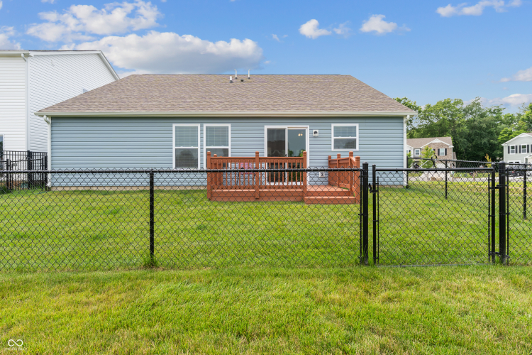 Listing Image 27