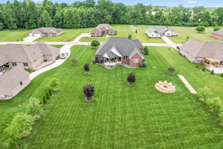 Listing Image 43