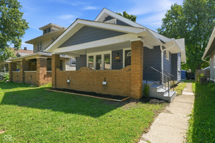 Listing Image 2