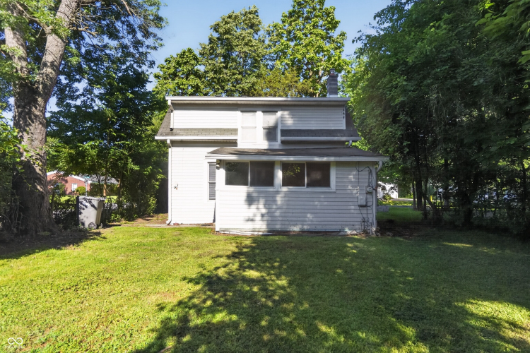 Listing Image 6