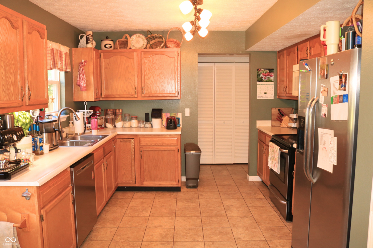 Listing Image 24