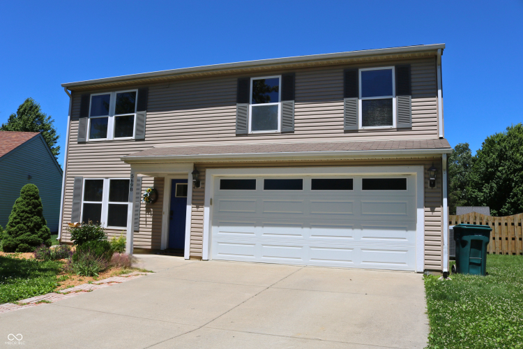 Listing Image 4