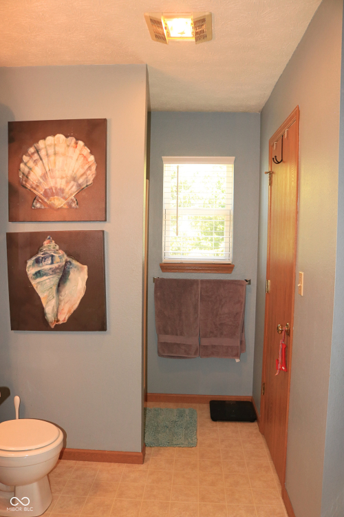 Listing Image 54