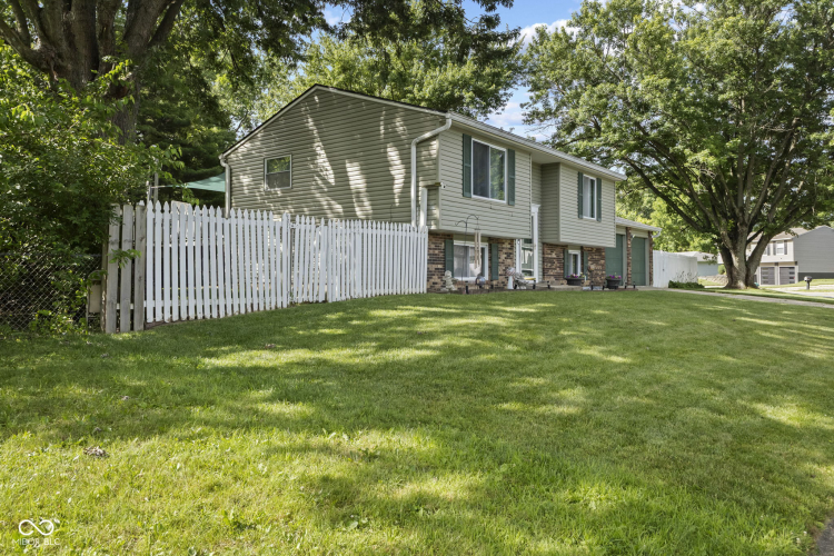 Listing Image 35