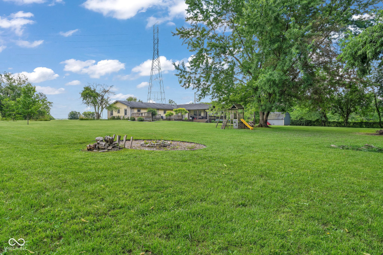 Listing Image 45