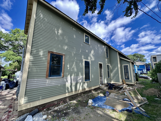 Listing Image 13
