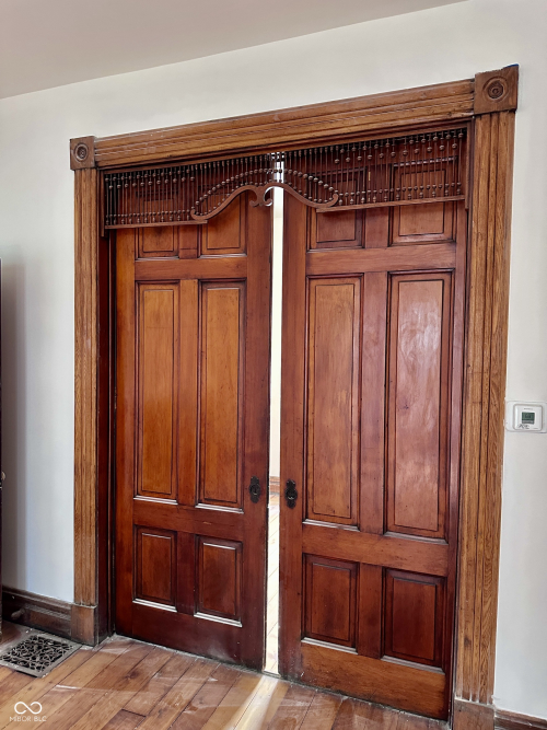 Listing Image 25