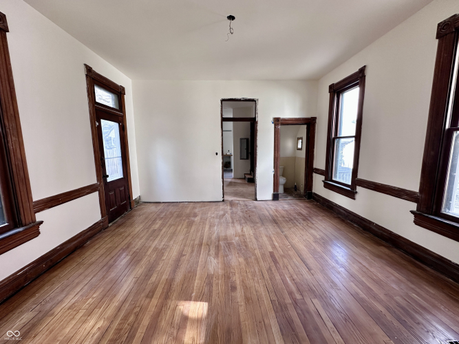 Listing Image 31