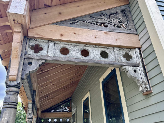 Listing Image 5
