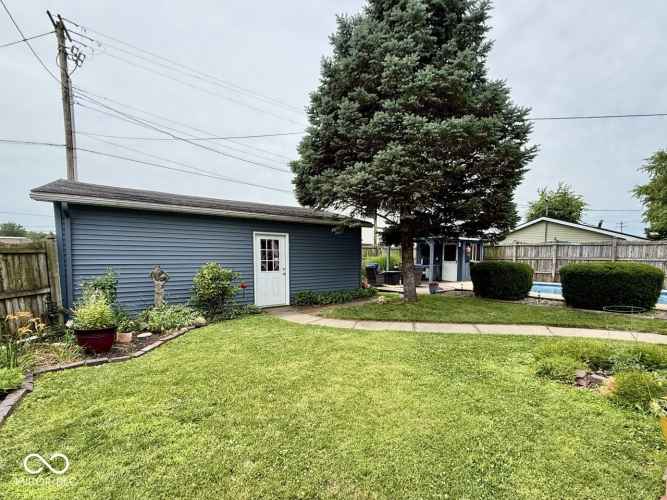 Listing Image 24