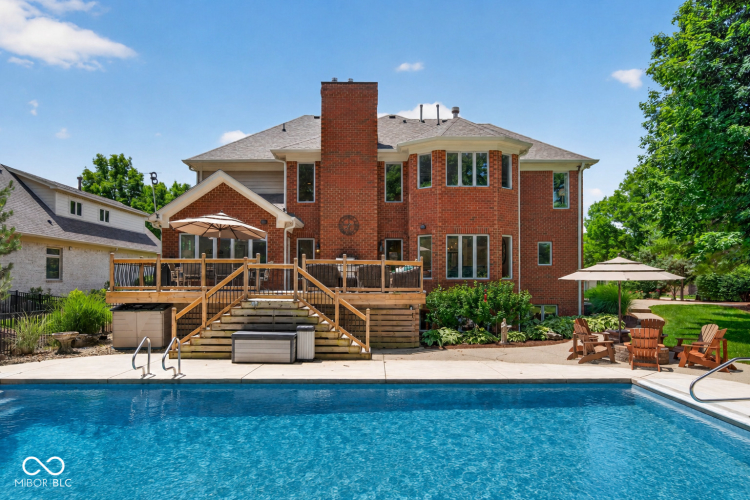 Listing Image 82