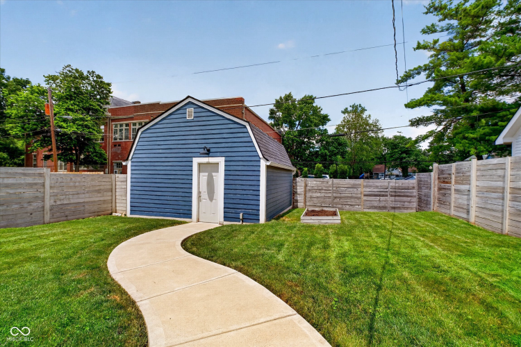 Listing Image 26