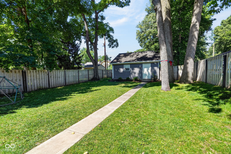 Listing Image 27