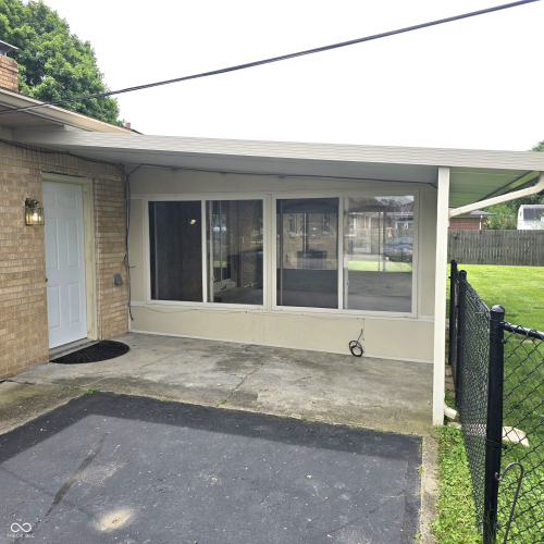 Listing Image 16