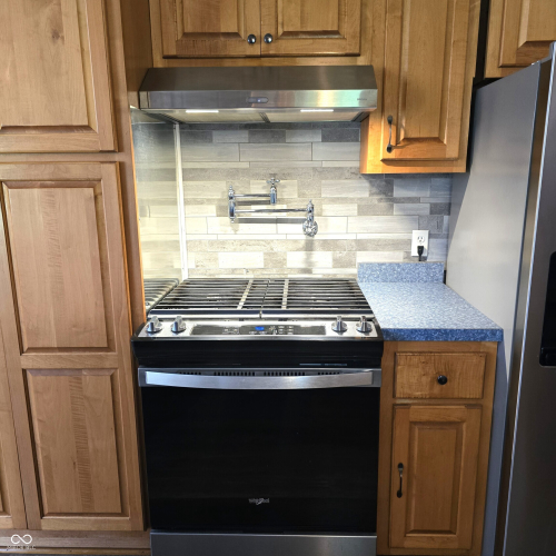Listing Image 6