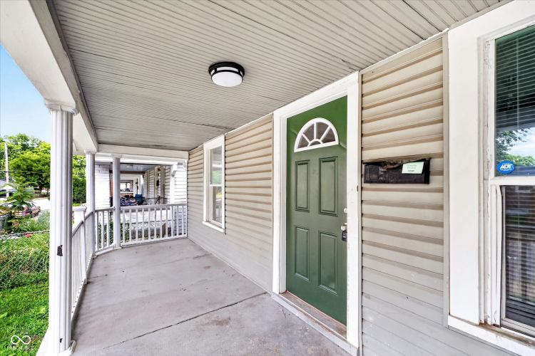 Listing Image 2