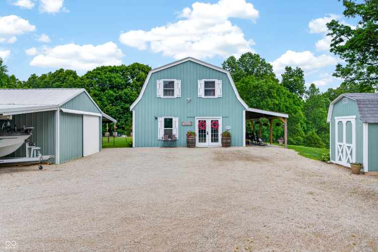 Listing Image 11