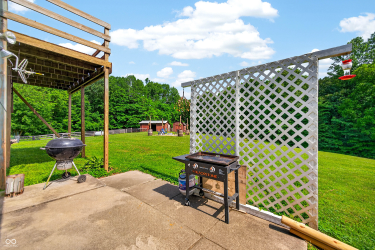 Listing Image 59