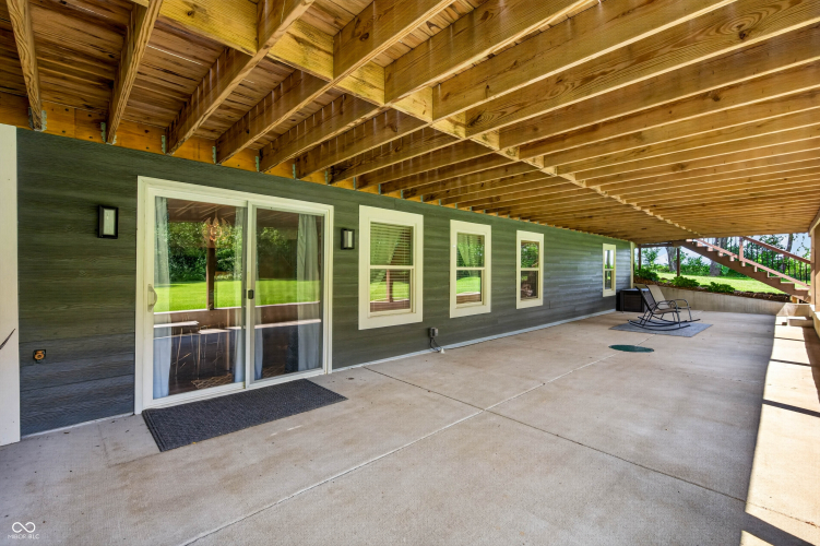Listing Image 52