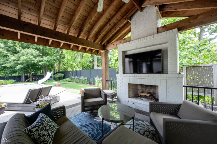 Listing Image 103