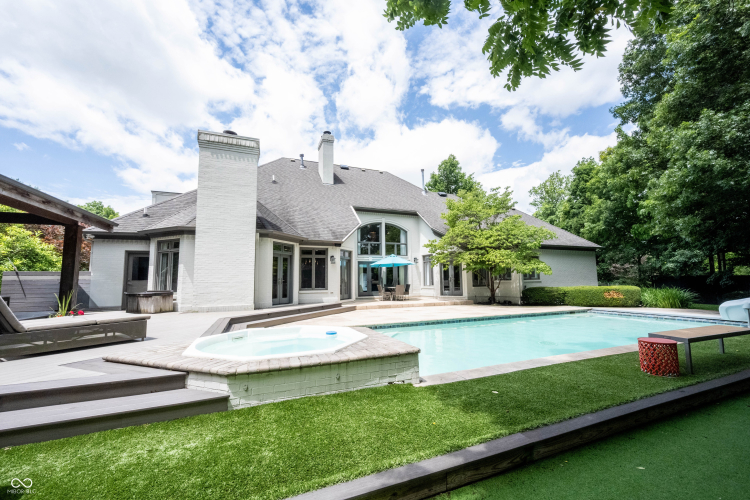 Listing Image 105