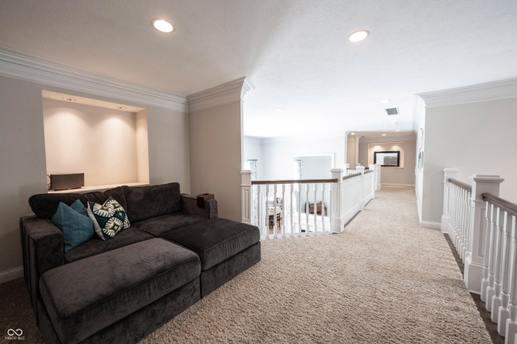 Listing Image 51