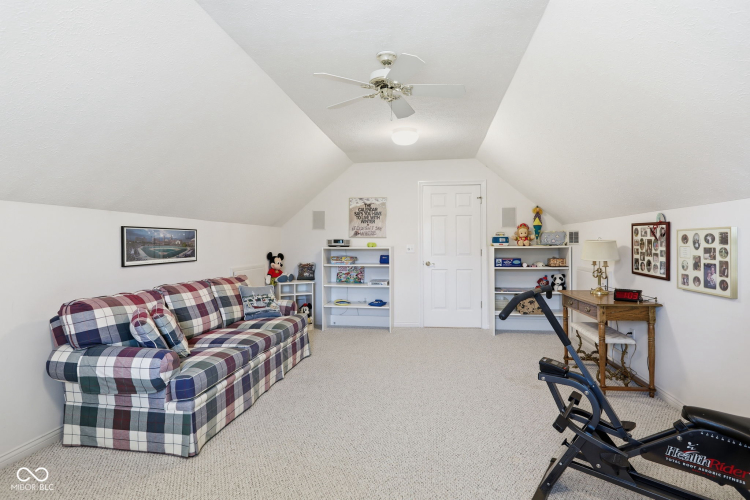 Listing Image 37