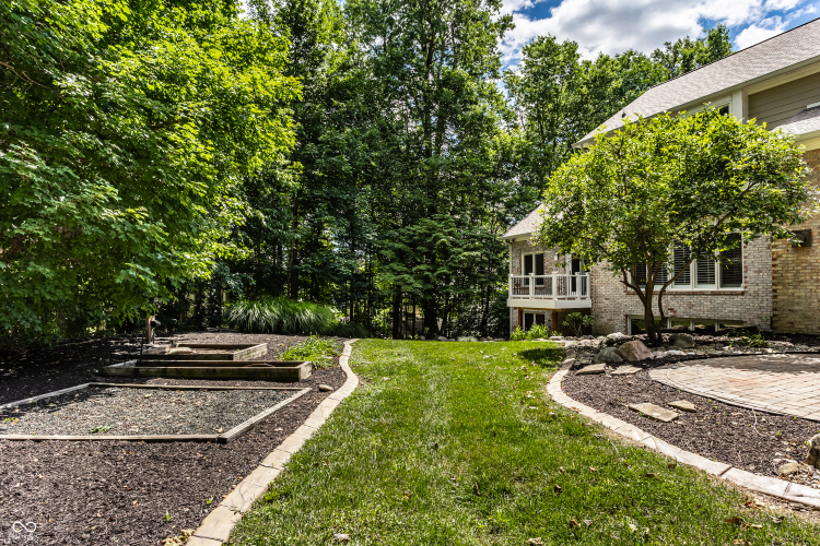 Listing Image 43