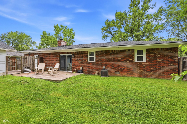 Listing Image 43