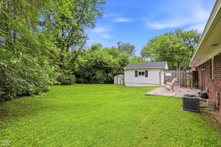 Listing Image 44