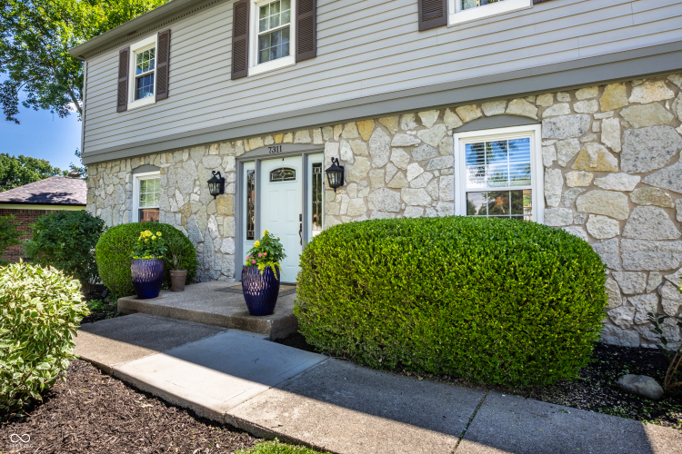Listing Image 44