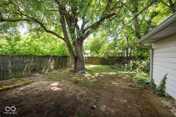 Listing Image 22
