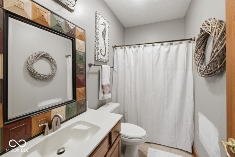 Listing Image 55