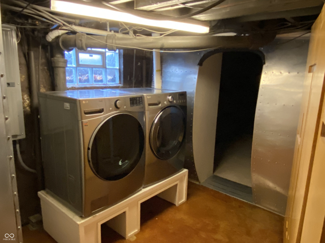 Listing Image 20
