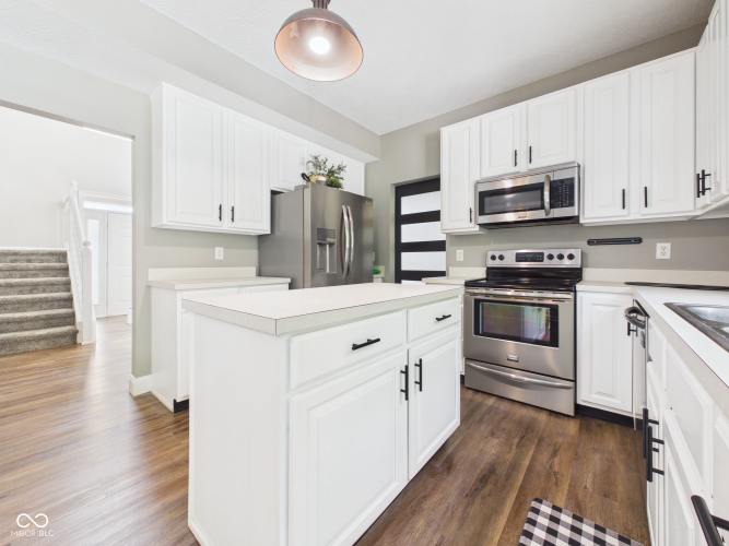 Listing Image 15