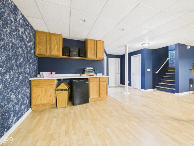 Listing Image 48