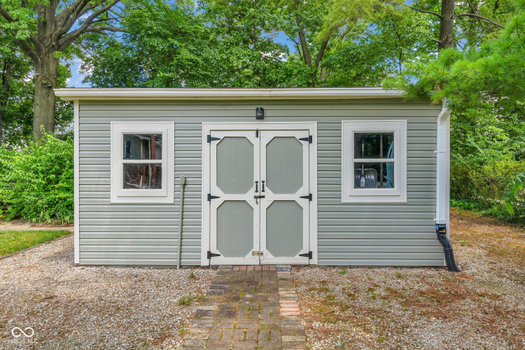 Listing Image 54