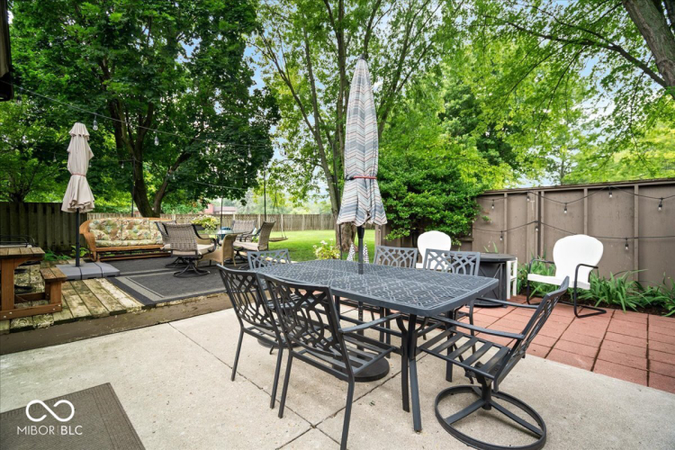 Listing Image 19