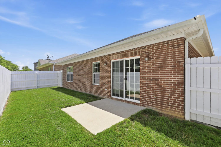 Listing Image 28
