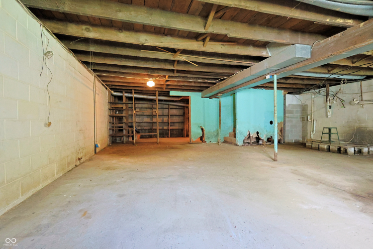 Listing Image 29