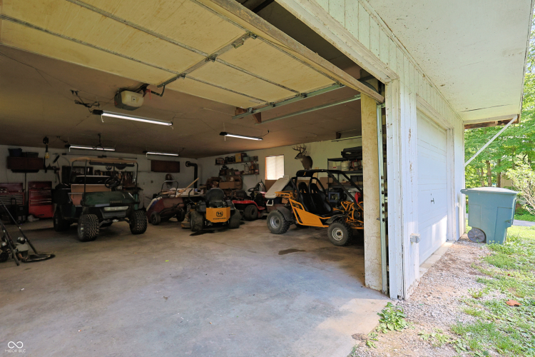 Listing Image 35
